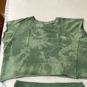Billabong green top and shorts